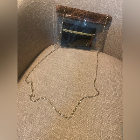 MB Greene HINGE PURSE LEOPARD TRIM WITH PRIVACY POUCH - Picture 6 of 6